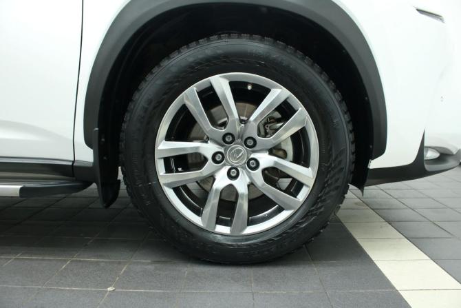 Lexus NX I с пробегом 2015 года, цена 2 580 000 рублей, 180511 км, внедорожник, Автокод Объявления