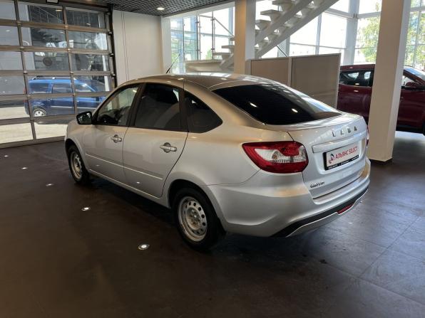 Lada (ВАЗ) Granta I Рестайлинг с пробегом 2024 года, цена 1 030 000 рублей, 29799 км, лифтбек, Автокод Объявления