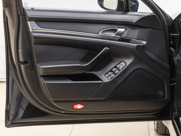 Porsche Panamera I с пробегом 2012 года, цена 3 378 000 рублей, 181149 км, лифтбек, Автокод Объявления