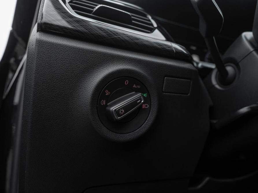 Volkswagen Polo VI Москва  - изображение 20