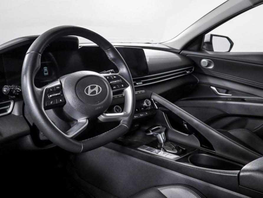 Hyundai Elantra VII (CN7) Рестайлинг Москва  - изображение 15