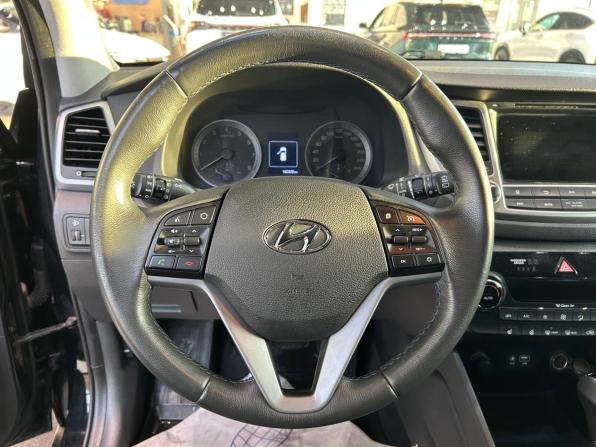 Hyundai Tucson III с пробегом 2016 года, цена 1 695 000 рублей, 145372 км, внедорожник, Автокод Объявления