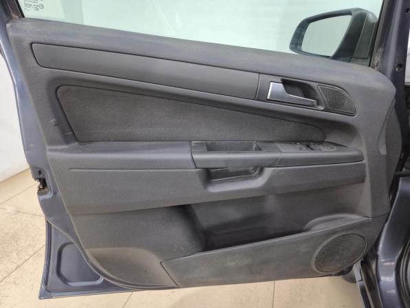 Opel Zafira B Рестайлинг с пробегом 2008 года, цена 550 000 рублей, 175929 км, компактвэн, Автокод Объявления