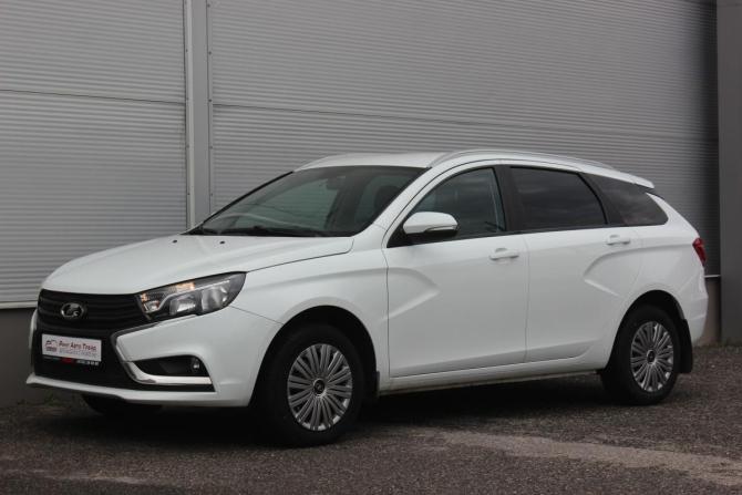 Lada (ВАЗ) Vesta I с пробегом 2022 года, цена 1 297 000 рублей, 50098 км, универсал, Автокод Объявления