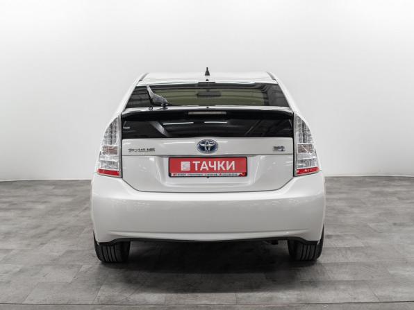 Toyota Prius III (XW30) с пробегом 2009 года, цена 1 050 000 рублей, 157095 км, лифтбек, Автокод Объявления