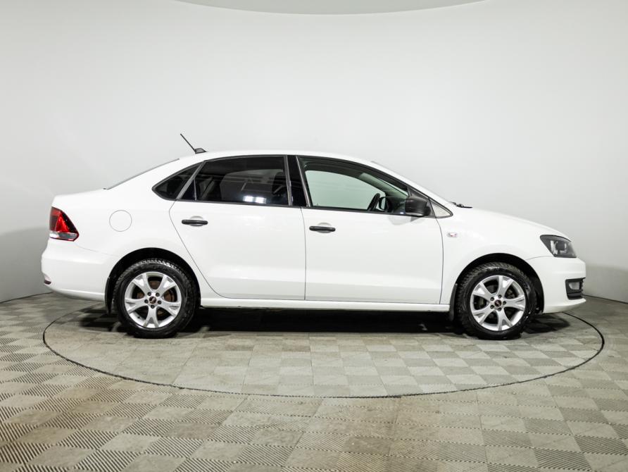 Volkswagen Polo V Рестайлинг Санкт-Петербург  - изображение 4