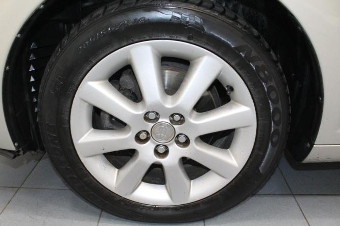 Toyota Avensis II Рестайлинг с пробегом 2006 года, цена 799 000 рублей, 248274 км, седан, Автокод Объявления