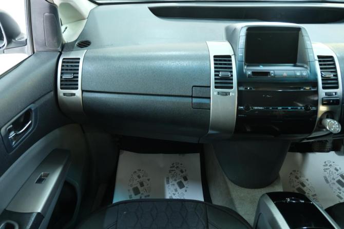 Toyota Prius II Рестайлинг (XW20) с пробегом 2008 года, цена 499 000 рублей, 560000 км, хэтчбек, Автокод Объявления