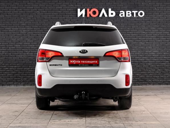 Kia Sorento II Рестайлинг с пробегом 2016 года, цена 2 080 000 рублей, 142288 км, внедорожник, Автокод Объявления