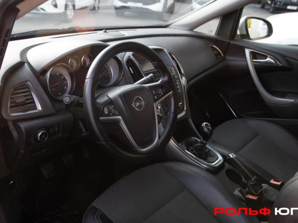 Opel Astra J с пробегом 2011 года, цена 598 000 рублей, 165011 км, хэтчбек, Автокод Объявления