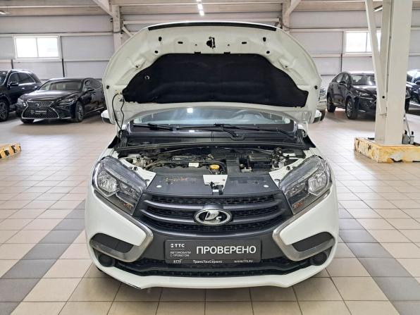 Lada (ВАЗ) XRAY I с пробегом 2017 года, цена 579 000 рублей, 218000 км, хэтчбек, Автокод Объявления