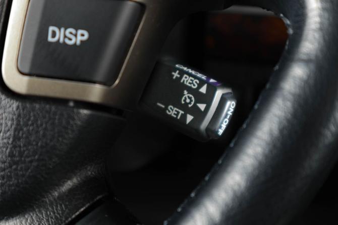 Toyota Land Cruiser 200 Series с пробегом 2011 года, цена 3 429 000 рублей, 202714 км, внедорожник, Автокод Объявления