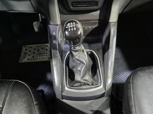 Ford EcoSport II с пробегом 2015 года, цена 887 000 рублей, 261000 км, внедорожник, Автокод Объявления