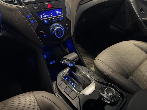 Hyundai Santa Fe III Рестайлинг с пробегом 2018 года, цена 2 279 000 рублей, 140000 км, внедорожник, Автокод Объявления