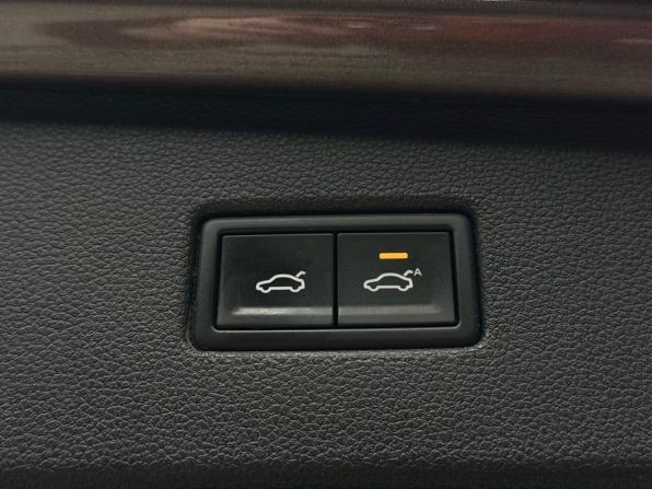 Volkswagen Tiguan II с пробегом 2017 года, цена 2 849 000 рублей, 128143 км, внедорожник, Автокод Объявления
