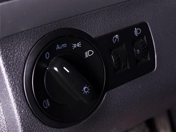 Volkswagen Touran I Рестайлинг 2 с пробегом 2013 года, цена 1 250 000 рублей, 261730 км, компактвэн, Автокод Объявления