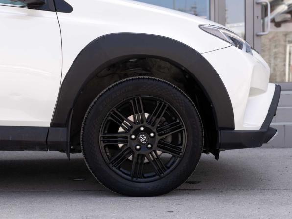 Toyota RAV4 IV (XA40) Рестайлинг с пробегом 2017 года, цена 2 350 000 рублей, 200671 км, внедорожник, Автокод Объявления