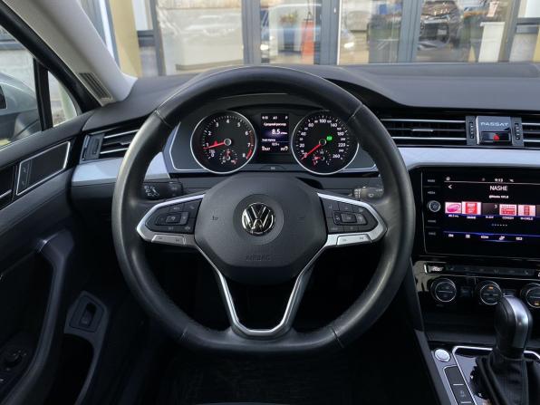 Volkswagen Passat B8 Рестайлинг с пробегом 2020 года, цена 2 600 000 рублей, 37000 км, седан, Автокод Объявления