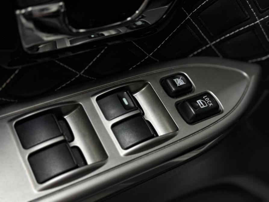 Mitsubishi Pajero IV Рестайлинг 2 Казань  - изображение 16