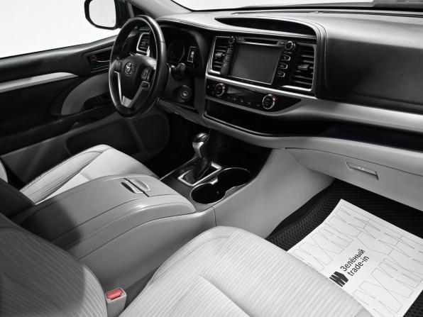 Toyota Highlander III (XU50) Рестайлинг с пробегом 2017 года, цена 2 795 000 рублей, 180427 км, внедорожник, Автокод Объявления