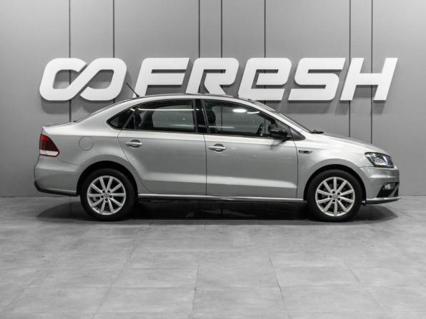 Volkswagen Polo V Рестайлинг с пробегом 2016 года, цена 1 179 000 рублей, 108495 км, седан, Автокод Объявления