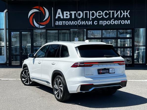 Geely Monjaro I с пробегом 2024 года, цена 3 250 000 рублей, 46563 км, внедорожник, Автокод Объявления