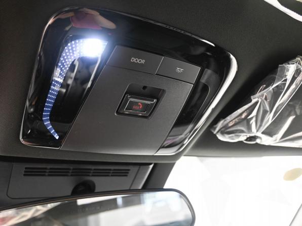 Toyota Camry IX (XV80) China Market с пробегом 2025 года, цена 4 740 900 рублей, 162 км, седан, Автокод Объявления