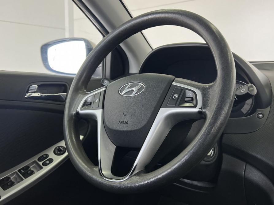 Hyundai Solaris I Уфа  - изображение 8
