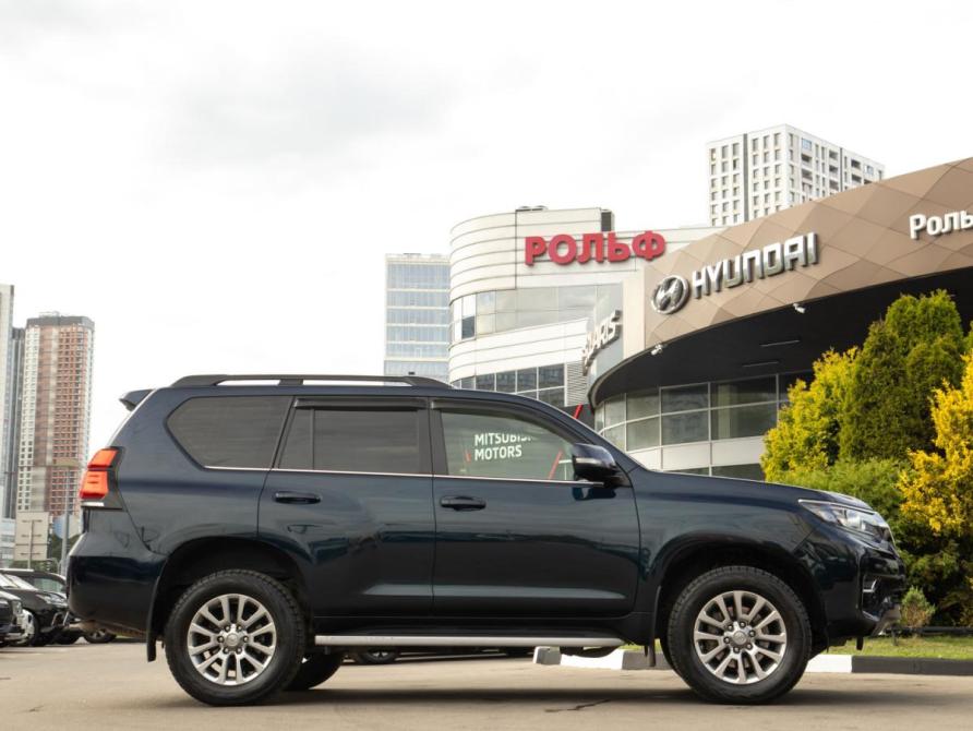 Toyota Land Cruiser Prado 150 Series Рестайлинг 2 Москва  - изображение 3