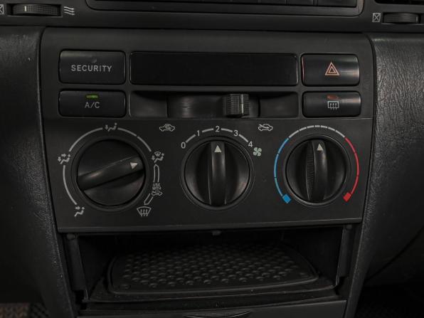 Toyota Corolla IX (E120 E130) с пробегом 2003 года, цена 554 000 рублей, 330174 км, седан, Автокод Объявления