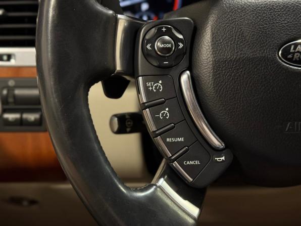 Land Rover Range Rover III Рестайлинг 2 с пробегом 2012 года, цена 2 349 000 рублей, 147650 км, внедорожник, Автокод Объявления