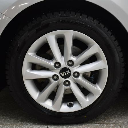 Kia Cerato III Рестайлинг (Classic) с пробегом 2018 года, цена 1 295 000 рублей, 184335 км, седан, Автокод Объявления