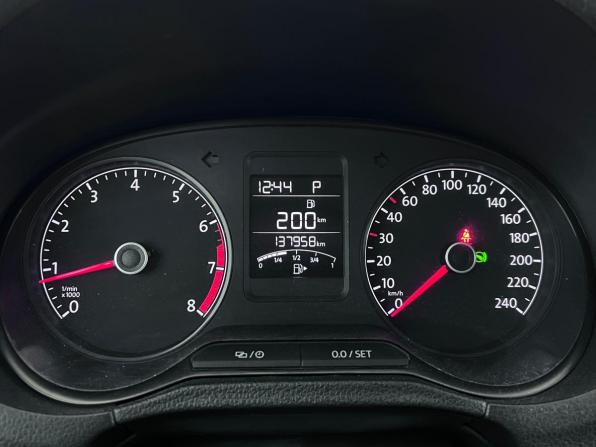 Volkswagen Polo V Рестайлинг с пробегом 2020 года, цена 1 280 000 рублей, 137951 км, седан, Автокод Объявления