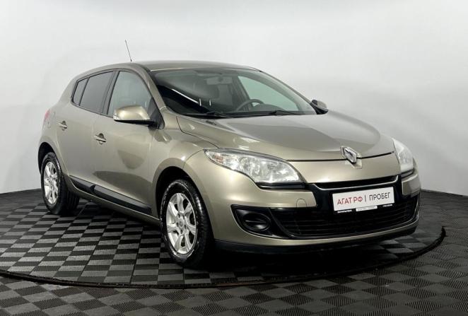 Renault Megane III Рестайлинг с пробегом 2012 года, цена 710 000 рублей, 136492 км, хэтчбек, Автокод Объявления