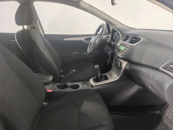 Nissan Tiida II с пробегом 2015 года, цена 859 000 рублей, 107367 км, хэтчбек, Автокод Объявления