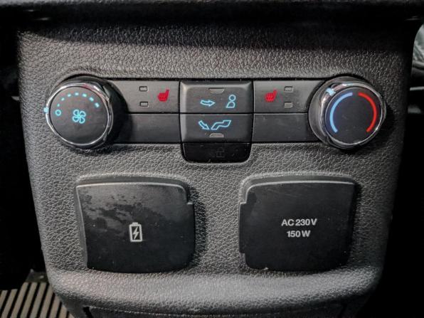 Ford Explorer V Рестайлинг 2 с пробегом 2018 года, цена 3 300 000 рублей, 97302 км, внедорожник, Автокод Объявления