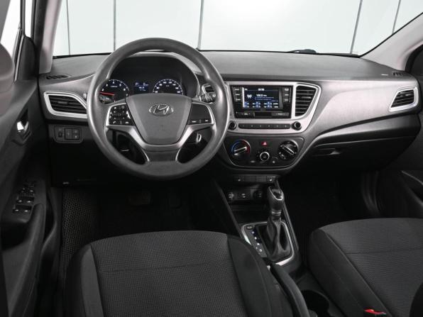 Hyundai Solaris II Рестайлинг с пробегом 2020 года, цена 1 525 000 рублей, 85740 км, седан, Автокод Объявления