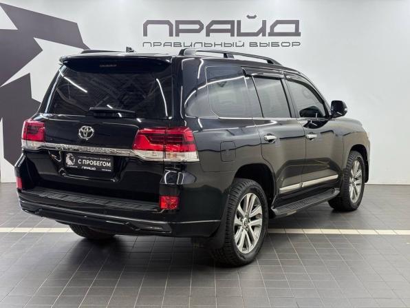 Toyota Land Cruiser 200 Series Рестайлинг 2 с пробегом 2016 года, цена 5 729 900 рублей, 78000 км, внедорожник, Автокод Объявления