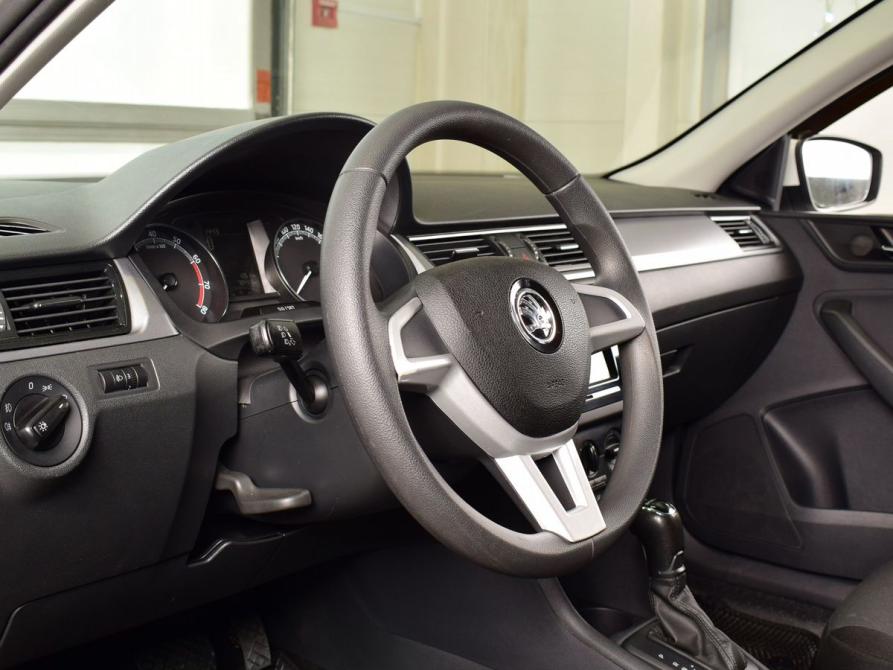 Skoda Rapid I Рестайлинг Кемерово  - изображение 9