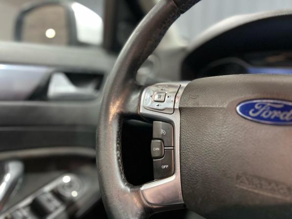 Ford Mondeo IV Рестайлинг с пробегом 2012 года, цена 869 900 рублей, 228142 км, седан, Автокод Объявления
