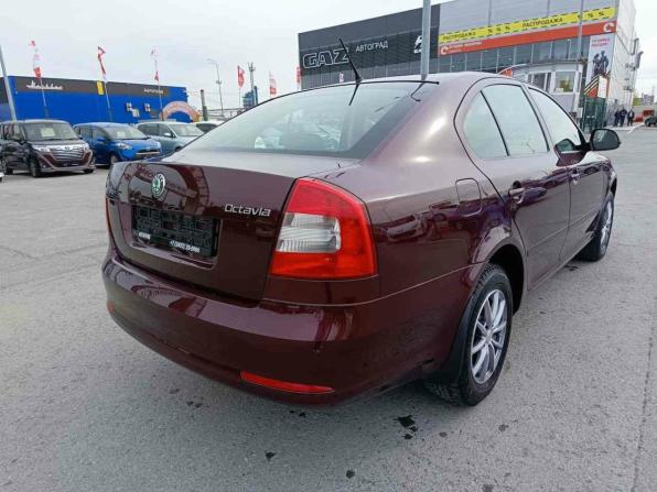 Skoda Octavia II (A5) Рестайлинг с пробегом 2012 года, цена 840 000 рублей, 129312 км, лифтбек, Автокод Объявления