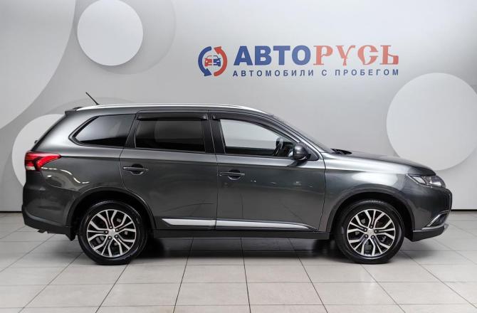 Mitsubishi Outlander III Рестайлинг 2 с пробегом 2015 года, цена 1 625 000 рублей, 146000 км, внедорожник, Автокод Объявления