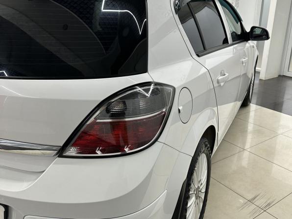 Opel Astra H Рестайлинг с пробегом 2013 года, цена 829 000 рублей, 96751 км, хэтчбек, Автокод Объявления