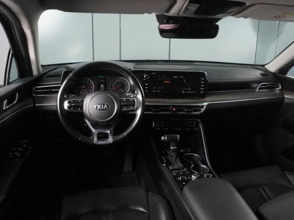 Kia K5 III с пробегом 2021 года, цена 2 798 000 рублей, 60654 км, седан, Автокод Объявления