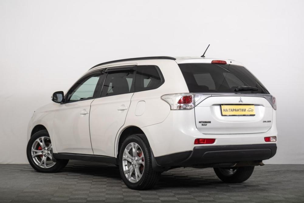 Mitsubishi Outlander III Томск  - изображение 6