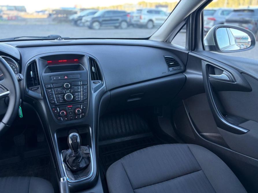 Opel Astra J Санкт-Петербург  - изображение 7