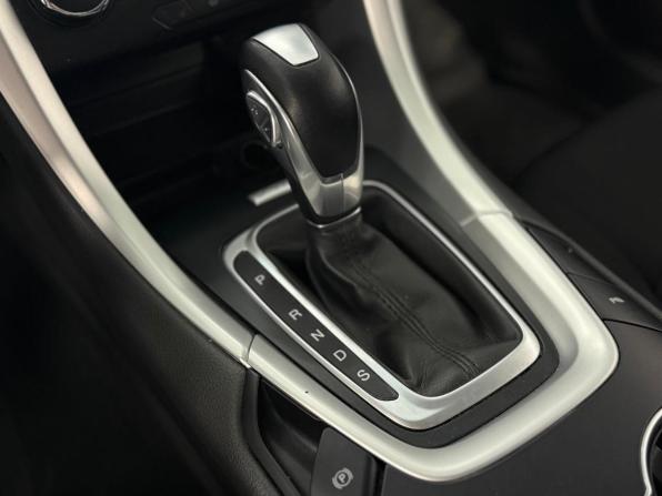 Ford Mondeo V с пробегом 2017 года, цена 1 785 000 рублей, 88000 км, седан, Автокод Объявления