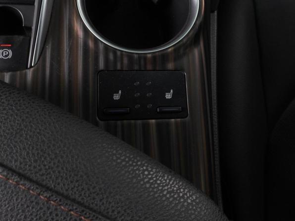 Toyota Camry VIII (XV70) с пробегом 2019 года, цена 2 398 070 рублей, 171478 км, седан, Автокод Объявления