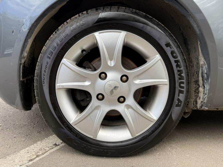 Mitsubishi Colt VI (Z20/Z30) Москва  - изображение 9
