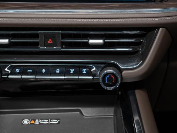 Новый Chevrolet Tahoe V Рестайлинг 2025 года, цена 15 500 000 рублей, внедорожник, Автокод Объявления